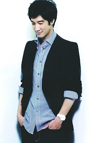 李云迪王力宏被讽“暧昧” 网友:你们一定要幸福