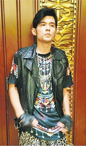 周杰伦患肠胃炎暴瘦:到底该哭还该笑(图)