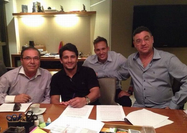 前圣保罗前锋阿洛伊西奥被曝已与山东鲁能签约 前圣保罗前锋阿洛伊西奥被曝已与山东鲁能签约